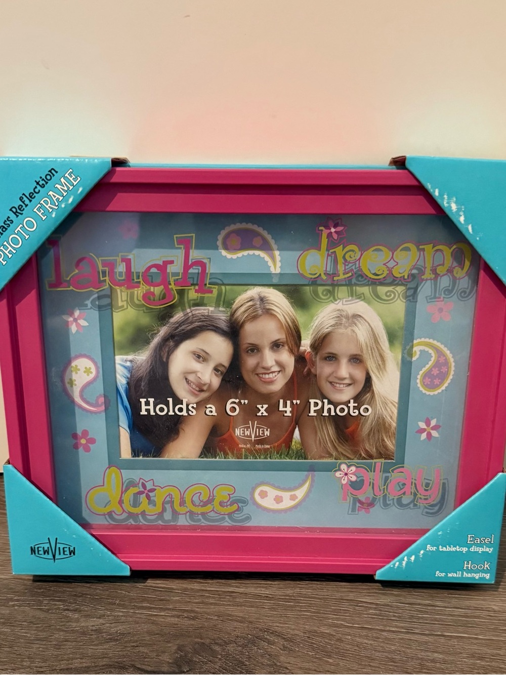 Adorable “Laugh Dream Dance Play” Picture Frame- 6x4 Photo- NWT